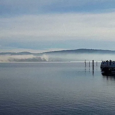 Ritratto Sul Bed and Breakfast Dormelletto