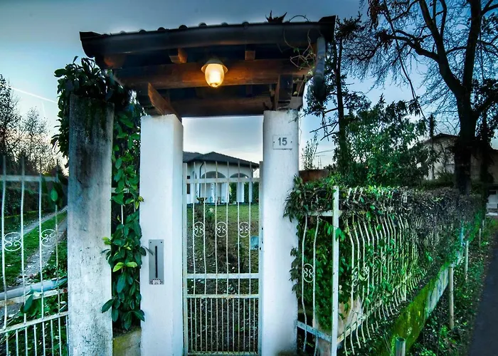 Ritratto Sul Bed & Breakfast Dormelletto