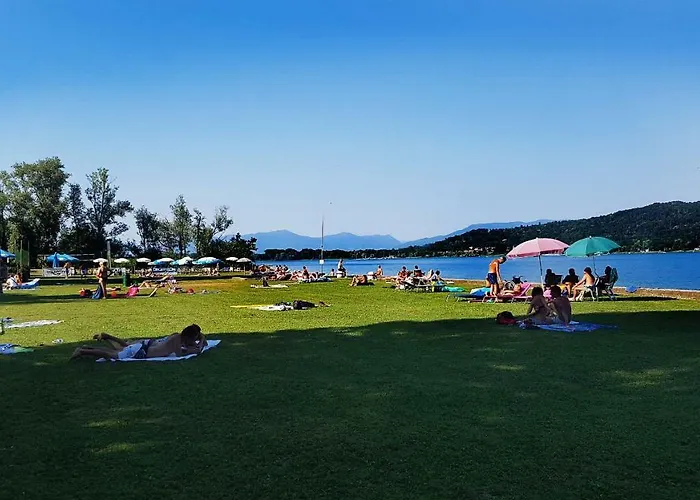 Ritratto Sul Nocleg ze śniadaniem Dormelletto